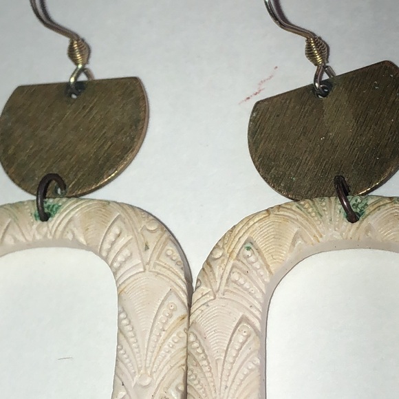 Elegant Cream Color Clay Boho Earrings - Picture 2 of 4
